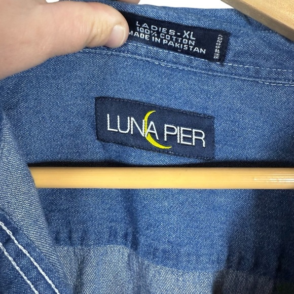 VINTAGE Luna Pier Women’s Oversized Denim Frog Shirt Blue/Green Size XL - Picture 5 of 9
